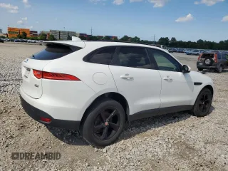 2018 Jaguar F-Pace 20d Premium with VIN SADCJ2FN2JA262398, listed as a Copart auction lot 63638575 with 106,698 mi miles and Clean title. Bid and sale history available at DreamBid. Image 3.