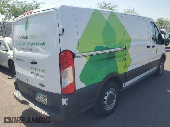 2019 Ford Transit z VIN 1FTYE1YM5KKB87003, wystawiony jako IAAI lot #42610488 z przebiegiem 106 642 mil mil oraz . Historia ofert i sprzedaży dostępna na DreamBid. Obrazek 23.