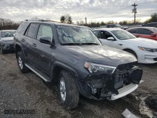 2021 Toyota 4Runner SR5 with VIN JTEEU5JR3M5246632, listed as a Copart auction lot 86261894 with 18,327 mi miles and Salvage Title. Bid and sale history available at carsss.com. Image 4.
