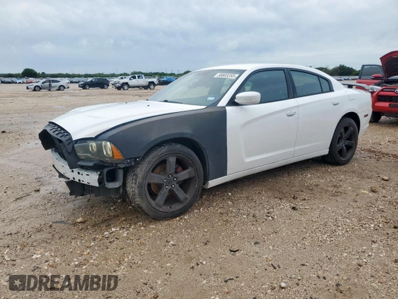 2013 Dodge Charger SE z VIN 2C3CDXBG8DH518948, wystawiony jako Copart lot #58803255 z przebiegiem 149 124 mil mil oraz Szkoda całkowita • Salvage title. Historia ofert i sprzedaży dostępna na DreamBid. Obrazek 1.
