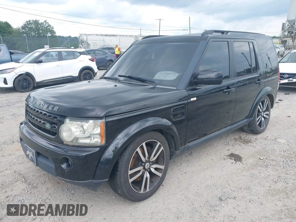 2011 Land Rover LR4 HSE с VIN SALAG2D40BA583460, выставлен на аукционе IAAI как лот 42795572 с пробегом 152 303 миль миль и . История ставок и продаж доступна на DreamBid. Изображение 2.