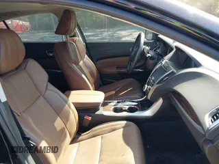 2018 Acura TLX Technology with VIN 19UUB2F59JA004720, listed as a IAAI auction lot 42033310 with 67,620 mi miles and . Bid and sale history available at DreamBid. Image 5.