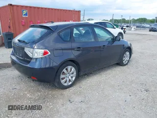 2011 Subaru Impreza 2.5i z VIN JF1GH6A6XBH804703, wystawiony jako IAAI lot #42365225 z przebiegiem 91 809 mil mil oraz . Historia ofert i sprzedaży dostępna na DreamBid. Obrazek 4.