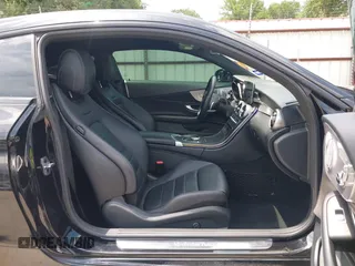 2019 Mercedes-Benz C 300 с VIN WDDWJ8DBXKF827124, выставлен на аукционе IAAI как лот 42391477 с пробегом 72 546 миль миль и . История ставок и продаж доступна на DreamBid. Изображение 5.
