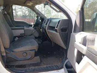 2016 Ford F-150 XL with VIN 1FTEW1CF7GFA87509, listed as a IAAI auction lot 41830484 with 307,029 mi miles and . Bid and sale history available at DreamBid. Image 5.