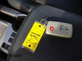 2014 Toyota 4Runner Limited with VIN JTEBU5JR9E5182133, listed as a IAAI auction lot 42081836 with 129,000 mi miles. Bid and sale history available at carsss.com. Image 11.