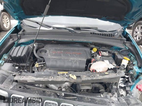 2020 Jeep Renegade Altitude with VIN ZACNJABB0LPL78967, listed as a IAAI auction lot 41423967 with 67,090 mi miles and . Bid and sale history available at DreamBid. Image 10.