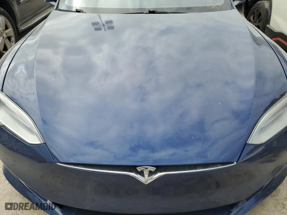 2019 Tesla Model S 100D with VIN 5YJSA1E41KF332086, listed as a Copart auction lot 74513814 with 0 miles and Salvage Title. Bid and sale history available at carsss.com. Image 11.