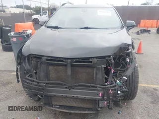 2019 Cadillac XT5 Premium Luxury FWD z VIN 1GYKNERS3KZ134635, wystawiony jako IAAI lot #41889843 z przebiegiem 56 044 mil mil oraz . Historia ofert i sprzedaży dostępna na DreamBid. Obrazek 12.