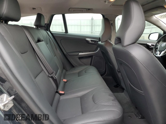 2015 Volvo V60 with VIN YV1612SB5F1186312, listed as a Copart auction lot 58552405 with 77,610 mi miles and Salvage title. Bid and sale history available at DreamBid. Image 10.