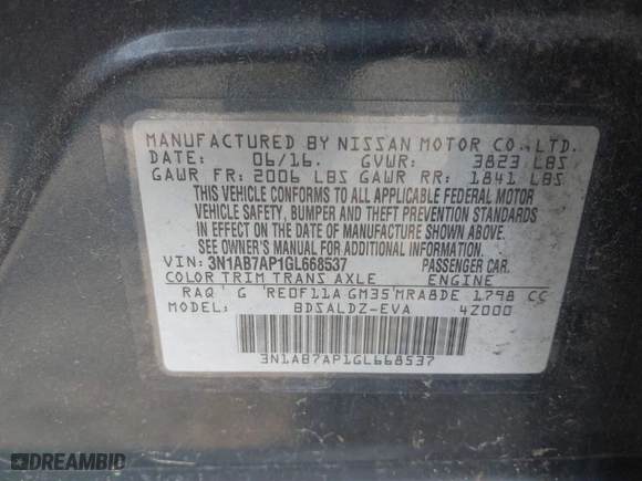 2016 Nissan Sentra SR with VIN 3N1AB7AP1GL668537, listed as a IAAI auction lot 41692546 with 163,674 mi miles. Bid and sale history available at carsss.com. Image 9.