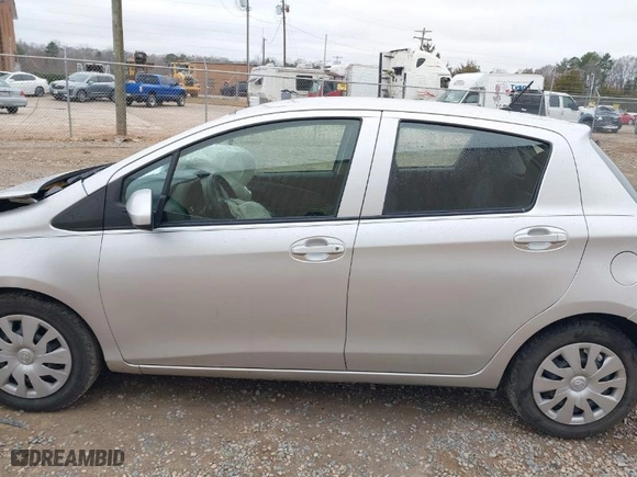 2015 Toyota Yaris L with VIN VNKKTUD35FA033503, listed as a IAAI auction lot 41515045 with 128,755 mi miles. Bid and sale history available at carsss.com. Image 14.
