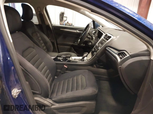 2015 Ford Fusion SE with VIN 3FA6P0H79FR265473, listed as a IAAI auction lot 41165720 with 101,451 mi miles and . Bid and sale history available at carsss.com. Image 5.