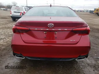 2022 Toyota Avalon XLE z VIN 4T1JZ1FB4NU080651, wystawiony jako Copart lot #41623513 z przebiegiem 17 194 mil mil oraz . Historia ofert i sprzedaży dostępna na DreamBid. Obrazek 6.