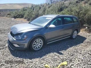2017 Volkswagen Golf S z VIN 3VWH17AU9HM535070, wystawiony jako Copart lot #53065885 z przebiegiem 120 165 mil mil oraz Szkoda całkowita • Salvage title. Historia ofert i sprzedaży dostępna na DreamBid. Obrazek 1.