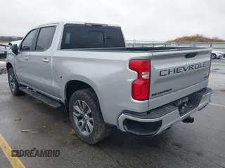 2021 Chevrolet Silverado 1500 RST with VIN 1GCUYEEDXMZ188935, listed as a IAAI auction lot 41733944 with 86,888 mi miles and . Bid and sale history available at DreamBid. Image 3.
