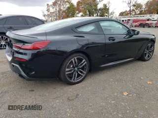 2024 BMW 8 Series M850i xDrive z VIN WBABC4C01RCR33725, wystawiony jako Copart lot #78457344 z przebiegiem 5 469 mil mil oraz Szkoda całkowita • Salvage title. Historia ofert i sprzedaży dostępna na DreamBid. Obrazek 3.