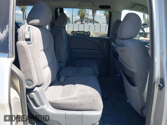 2005 Honda Odyssey EX with VIN 5FNRL38435B417211, listed as a IAAI auction lot 41943118 with 231,081 mi miles. Bid and sale history available at carsss.com. Image 8.