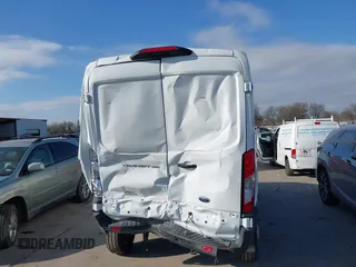 2023 Ford Transit Cargo с VIN 1FTBR2CG4PKB83534, выставлен на аукционе IAAI как лот 41243389 с пробегом 5 507 миль миль и . История ставок и продаж доступна на DreamBid. Изображение 16.