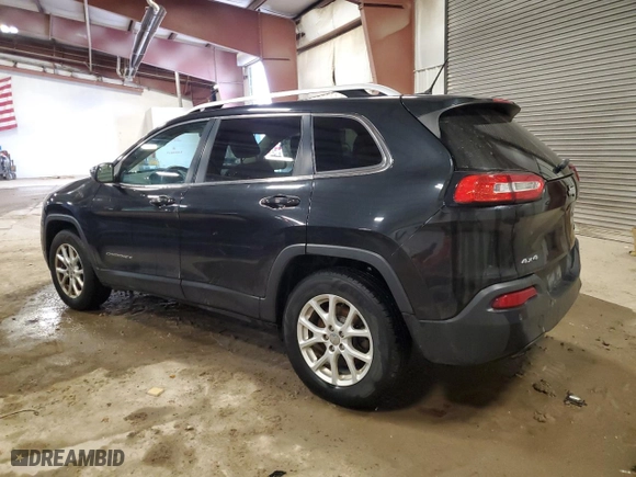 2016 Jeep Cherokee Altitude with VIN 1C4PJMCB0GW298833, listed as a Copart auction lot 87647145 with 169,899 mi miles and Clean Title. Bid and sale history available at carsss.com. Image 2.
