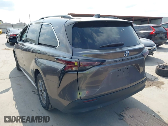 2023 Toyota Sienna XLE with VIN 5TDYRKEC4PS163555, listed as a IAAI auction lot 42102074 with 56,906 mi miles. Bid and sale history available at carsss.com. Image 3.
