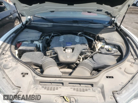 2018 Maserati Levante S with VIN ZN661YUL2JX302178, listed as a Copart auction lot 71066354 with 30,586 mi miles and Clean Title. Bid and sale history available at carsss.com. Image 12.
