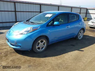 2012 Nissan LEAF SL with VIN JN1AZ0CP3CT018064, listed as a IAAI auction lot 42042183 with 35,728 mi miles. Bid and sale history available at carsss.com. Image 2.