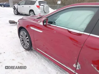 2018 Lincoln Continental Select with VIN 1LN6L9SK1J5617315, listed as a IAAI auction lot 41327631 with 38,167 mi miles. Bid and sale history available at carsss.com. Image 18.