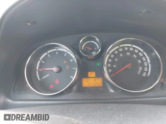 2008 Saturn VUE XE z VIN 3GSCL33P08S620726, wystawiony jako IAAI lot #42196590 z przebiegiem 215 202 mil mil oraz . Historia ofert i sprzedaży dostępna na DreamBid. Obrazek 7.
