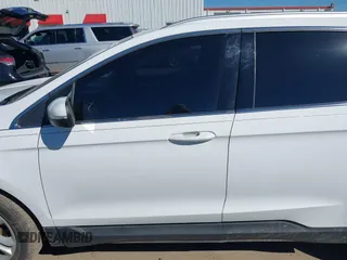 2019 Ford Edge SEL z VIN 2FMPK3J97KBC73053, wystawiony jako IAAI lot #41434650 z przebiegiem 136 425 mil mil oraz . Historia ofert i sprzedaży dostępna na DreamBid. Obrazek 15.