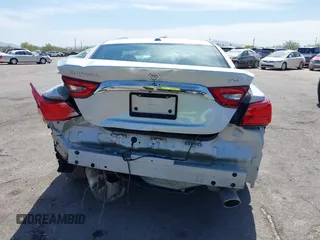 2017 Nissan Maxima SL with VIN 1N4AA6AP7HC442077, listed as a IAAI auction lot 42384490 with 101,385 mi miles and . Bid and sale history available at DreamBid. Image 17.