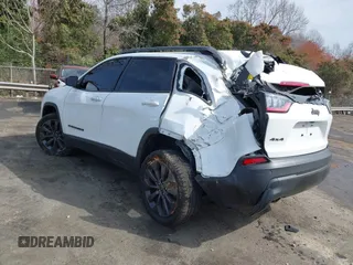 2021 Jeep Cherokee Latitude Lux with VIN 1C4PJMMX6MD148808, listed as a IAAI auction lot 41840146 with 34,155 mi miles and . Bid and sale history available at carsss.com. Image 3.