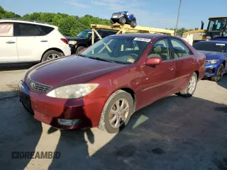 2005 Toyota Camry LE with VIN 4T1BF30K05U089798, listed as a Copart auction lot 56967924 with 228,003 mi miles and Clean Title. Bid and sale history available at DreamBid. Image 1.