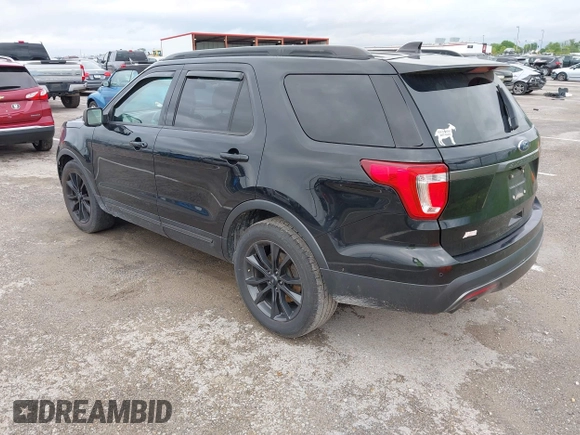 2017 Ford Explorer XLT с VIN 1FM5K7D86HGB39279, выставлен на аукционе IAAI как лот 42145739 с пробегом 155 098 миль миль и . История ставок и продаж доступна на DreamBid. Изображение 3.