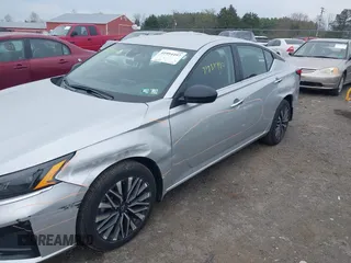 2024 Nissan Altima 2.5 SV with VIN 1N4BL4DW2RN317371, listed as a IAAI auction lot 41954497 with 38,242 mi miles. Bid and sale history available at carsss.com. Image 6.