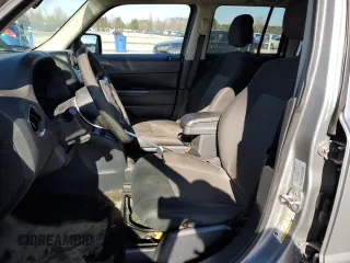 2016 Jeep Patriot Sport with VIN 1C4NJPBA5GD732418, listed as a Copart auction lot 45577185 with 203,575 mi miles and Clean Title. Bid and sale history available at carsss.com. Image 7.