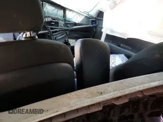 2018 Kia Optima LX z VIN 5XXGT4L32JG190337, wystawiony jako Copart lot #52022945 z przebiegiem Nie podano mil oraz Szkoda całkowita • Salvage title. Historia ofert i sprzedaży dostępna na DreamBid. Obrazek 8.