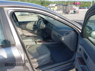 2007 Ford Taurus SEL with VIN 1FAFP56U37A171123, listed as a IAAI auction lot 42797614 with Not provided miles and . Bid and sale history available at DreamBid. Image 5.
