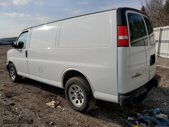 2009 Chevrolet Express Cargo Van with VIN 1GCFG15XX91104178, listed as a Copart auction lot 46849435 with 158,759 mi miles and Clean Title. Bid and sale history available at carsss.com. Image 2.