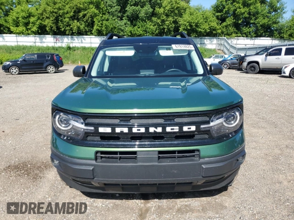 2024 Ford Bronco Sport Outer Banks with VIN 3FMCR9C69RRE22039, listed as a Copart auction lot 61914825 with 32,942 mi miles and Clean title. Bid and sale history available at DreamBid. Image 5.