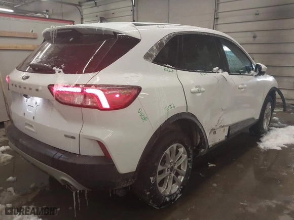 2020 Ford Escape SE with VIN 1FMCU9G63LUA90401, listed as a IAAI auction lot 41605975 with 79,498 mi miles. Bid and sale history available at carsss.com. Image 4.