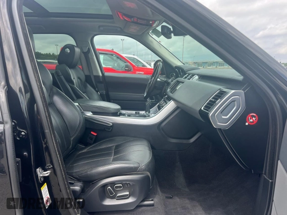 2015 Land Rover Range Rover Sport HSE with VIN SALWR2VF8FA538885, listed as a Copart auction lot 63440145 with 149,412 mi miles and Clean title. Bid and sale history available at DreamBid. Image 5.