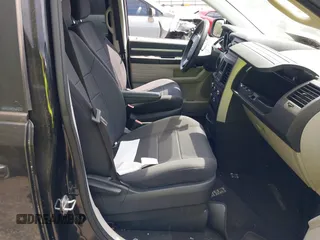 2010 Dodge Grand Caravan SE with VIN 2D4RN4DE2AR339889, listed as a IAAI auction lot 40034624 with 104,896 mi miles and . Bid and sale history available at DreamBid. Image 5.