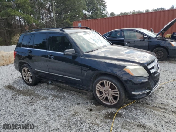 2014 Mercedes-Benz GLK-Class GLK 250 BlueTEC with VIN WDCGG0EB7EG285440, listed as a Copart auction lot 48957915 with 200,680 mi miles and Clean Title. Bid and sale history available at carsss.com. Image 4.