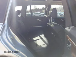 2014 Mercedes-Benz GLK 350 with VIN WDCGG8JB8EG175260, listed as a IAAI auction lot 41957511 with 106,427 mi miles and . Bid and sale history available at carsss.com. Image 8.