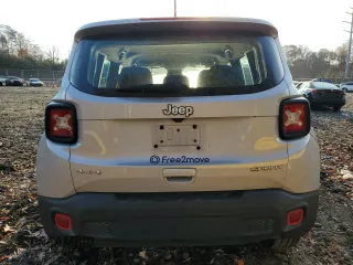 2021 Jeep Renegade Upland z VIN ZACNJDAB1MPN21350, wystawiony jako Copart lot #81056694 z przebiegiem 10 355 mil mil oraz Szkoda całkowita • Salvage title. Historia ofert i sprzedaży dostępna na DreamBid. Obrazek 6.