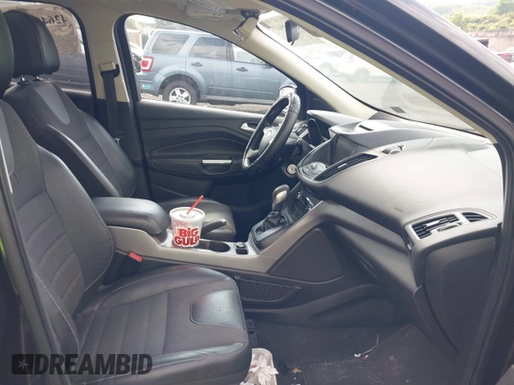 2014 Ford Escape SE with VIN 1FMCU9G94EUD84466, listed as a IAAI auction lot 42645080 with 135,535 mi miles and . Bid and sale history available at DreamBid. Image 5.