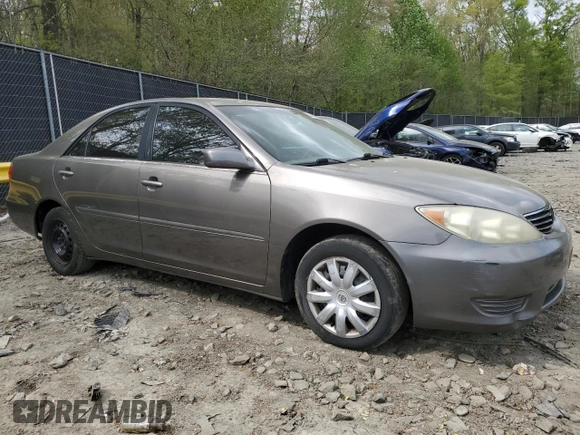2006 Toyota Camry STD with VIN 4T1BE32K06U691506, listed as a Copart auction lot 54095205 with 221,407 mi miles and Clean Title. Bid and sale history available at DreamBid. Image 4.