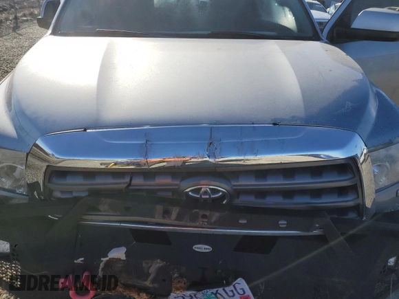 2015 Toyota Sequoia SR5 with VIN 5TDBY5G14FS122167, listed as a Copart auction lot 42831335 with 146,015 mi miles and Salvage Title. Bid and sale history available at carsss.com. Image 14.