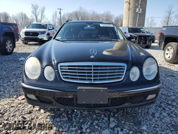 2006 Mercedes-Benz E with VIN WDBUH87J16X180756, listed as a Copart auction lot 52603665 with 106,173 mi miles and Clean Title. Bid and sale history available at DreamBid. Image 5.